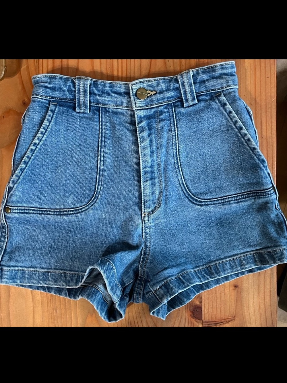 Wrangler Light Blue Denim High-Waist Shorts Hi Bells Pinup